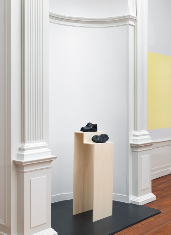 Future is Behind, 2015. Pair of wearable shoes, series of unique pieces, dimensions variable. Photo: Gert Jan van Rooij.  Future is Behind, 2015. Pair of wearable shoes, series of unique pieces, dimensions variable. Photo: Gert Jan van Rooij.