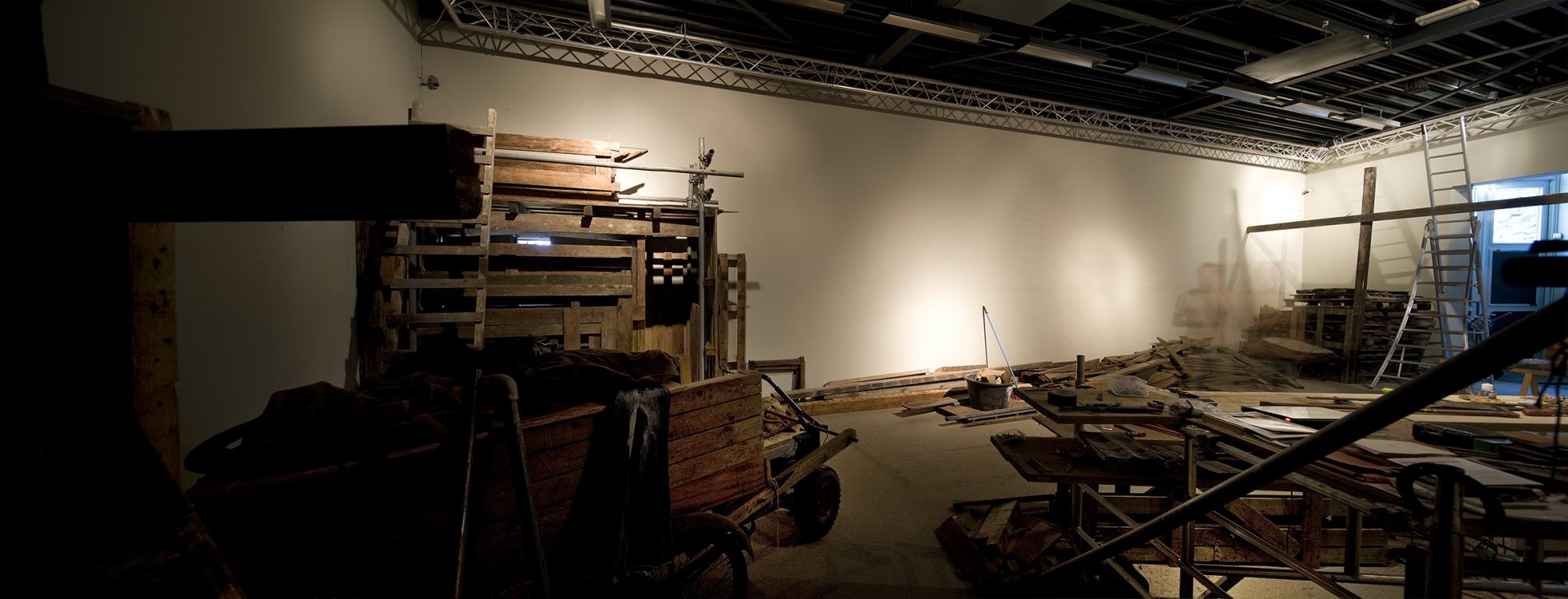 Installation shot exhibition 'Basic construction' at Odapark, Venray Installation shot exhibition 'Basic construction' at Odapark, Venray