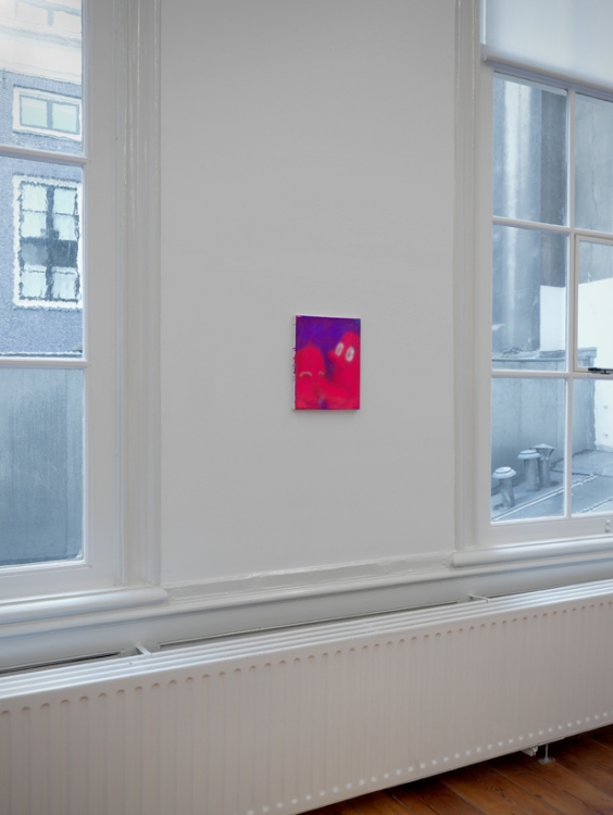 'Nosing', 2015, acrylic and resin on canvas, 36 x 28cm. 
Photo: Gert-Jan van Rooij  'Nosing', 2015, acrylic and resin on canvas, 36 x 28cm. 
Photo: Gert-Jan van Rooij