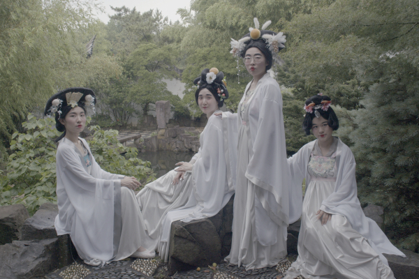 Glorious Substances, Beautiful Settings